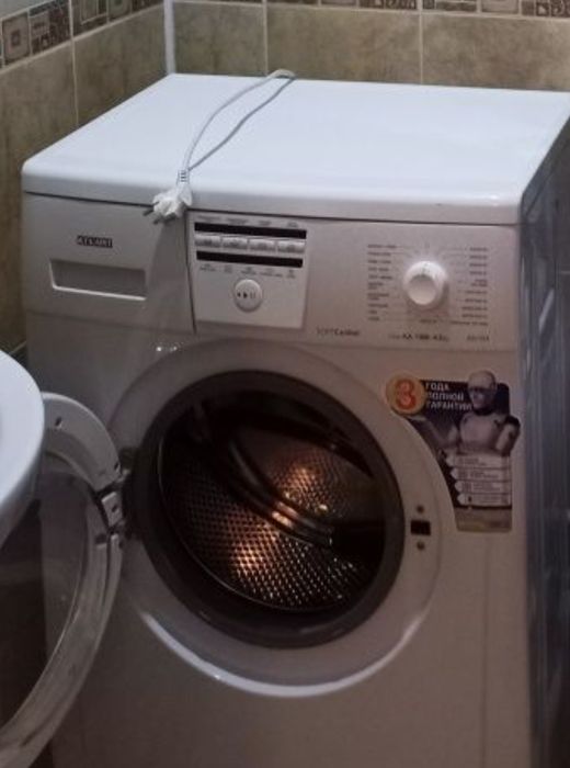 Стиральная машина, продам, б/у, режим работает, торг уместен!