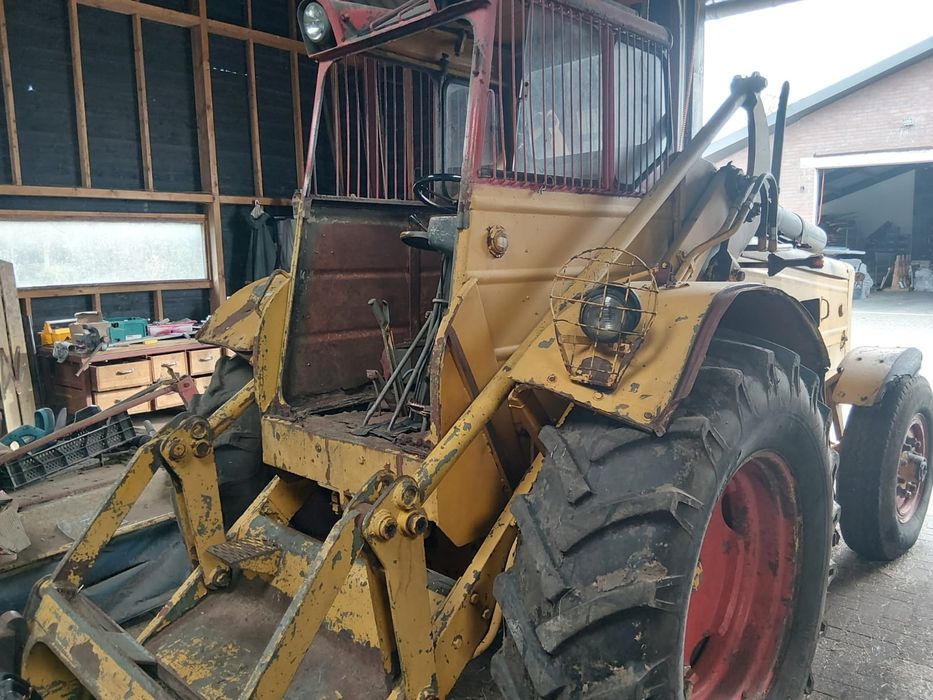 Tractor încărcător frontal Volvo LM 620 Ifron