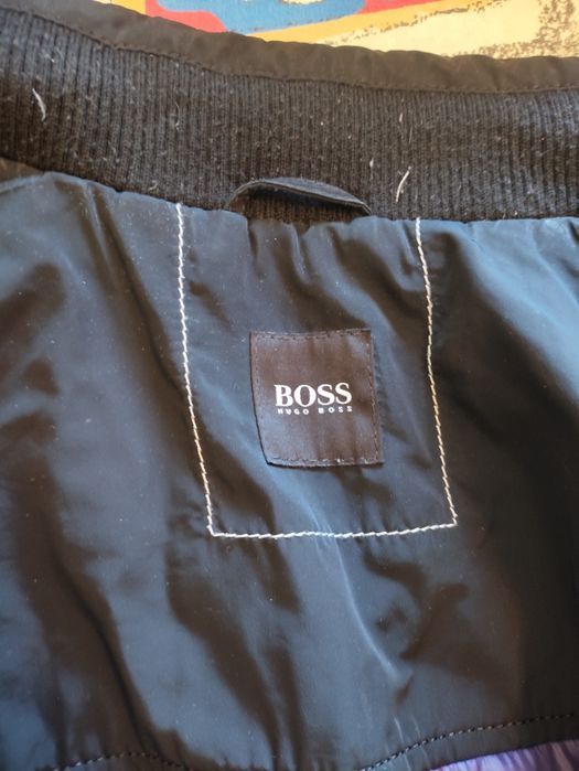 Geaca Hugo boss Nr 52 ( originala)
