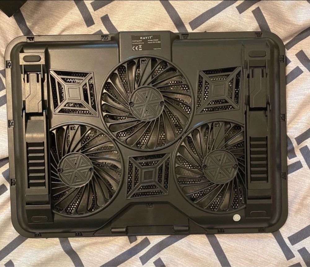 Cooler laptop ajustabil 9 - 18.3" Havit, negru