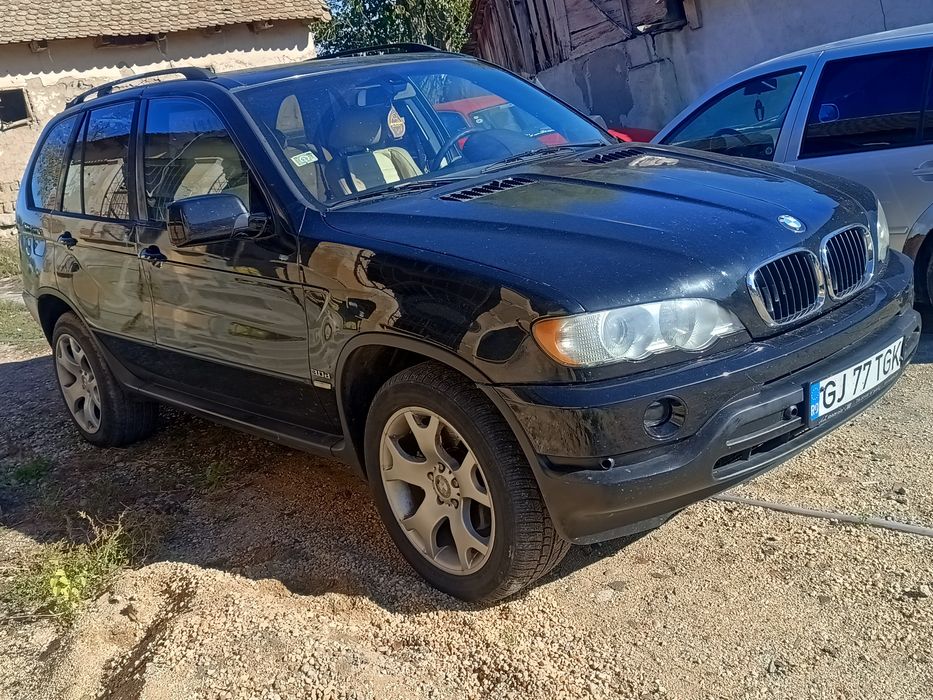 Vând schimb X5 e53