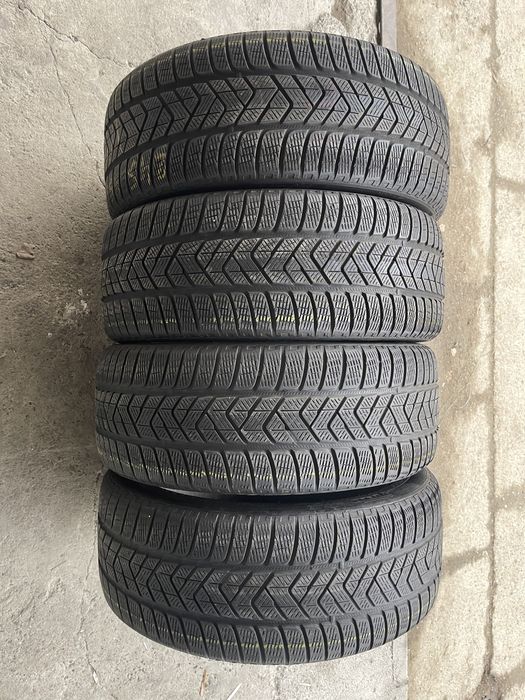 4 anvelope de iarna 245/45/20 pirelli
