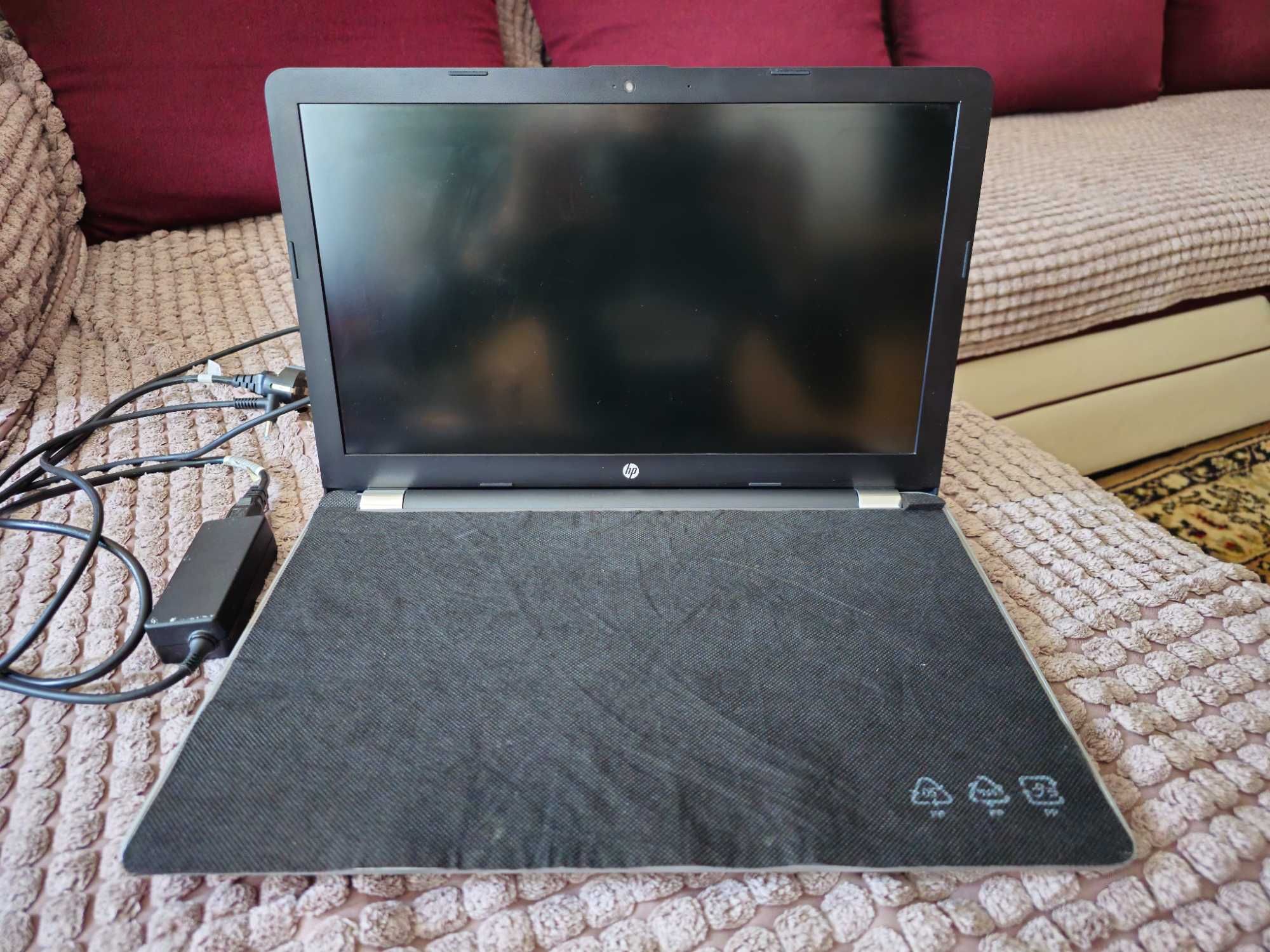 Laptop HP 250 G6, i3, 8 GB RAM, 256 SSD, DVD-RW