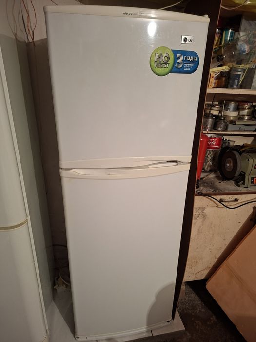 Холодильник   LG