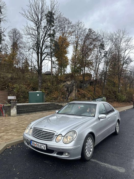 Mercedes E220 automat