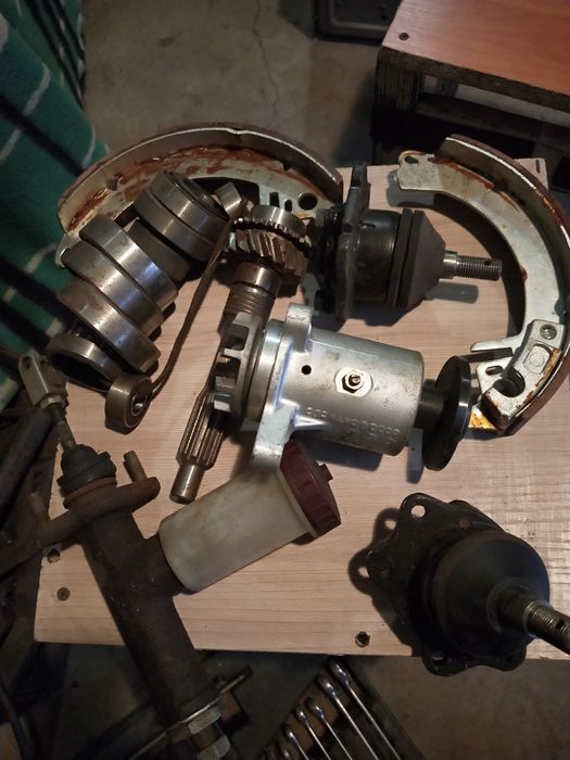 Запчасти на москвич 412