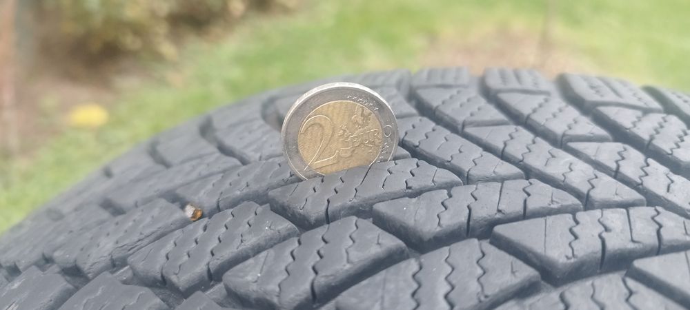 Bridgestone 205/55 R16
