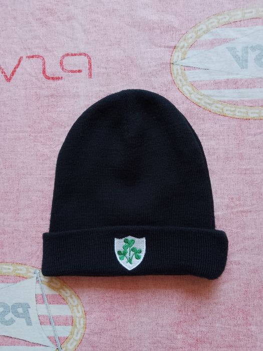 Caciula Rugby Irlanda

Marime: pentru adulti.