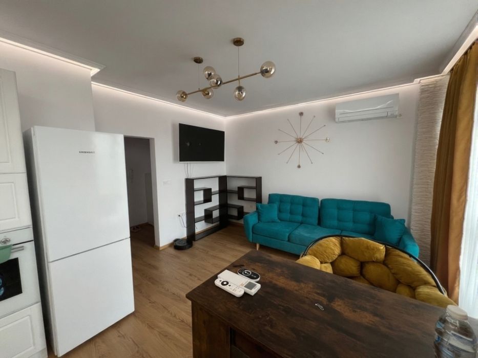 Продава се Двустаен апартамент в Пловдив, Христо Смирненски - 70 кв.м за 4 €/кв.м - Снимка #8