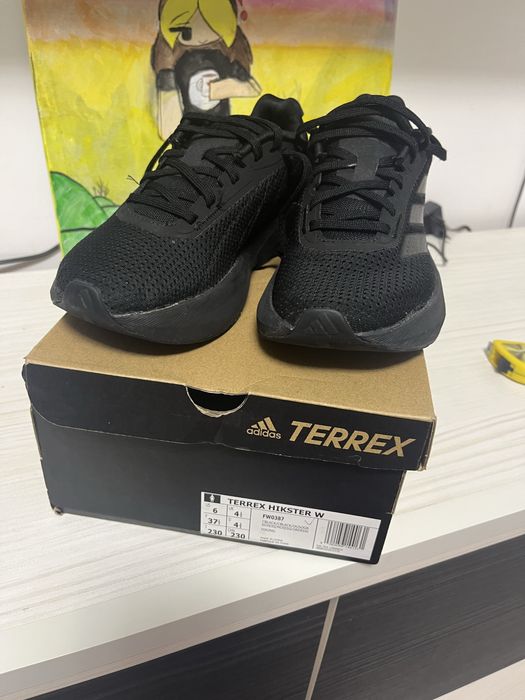 Adidasi adidas 37