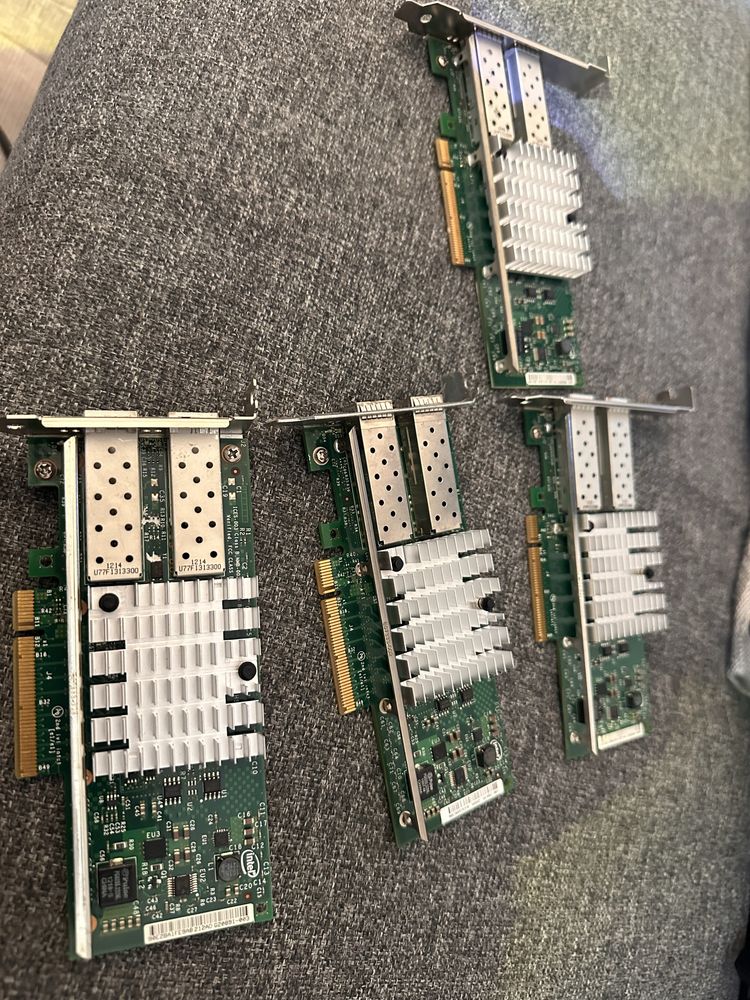 Placa de retea NIC 10gb Intel X710-DA2 10gbit + Module SFP