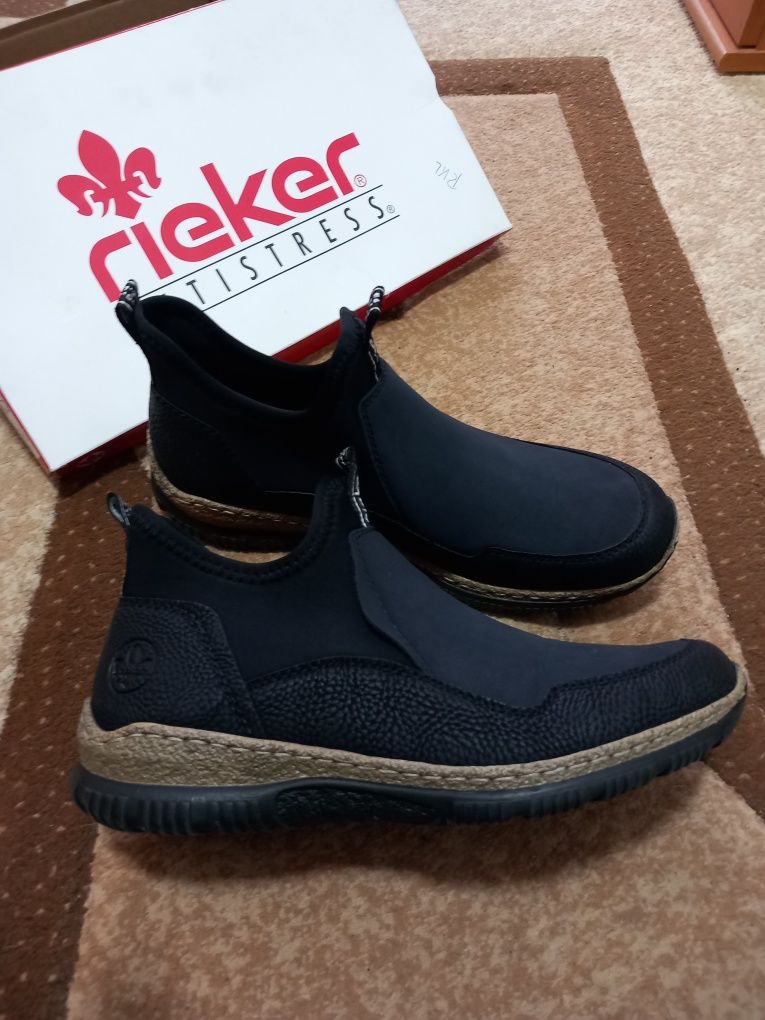 Sneaker by Rieker memosoft