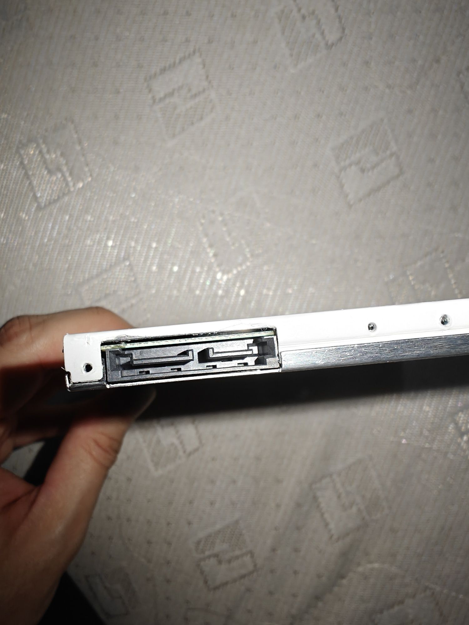 Adaptor Caddy Laptop HDD SSD Sata - Unitate optica 7 mm