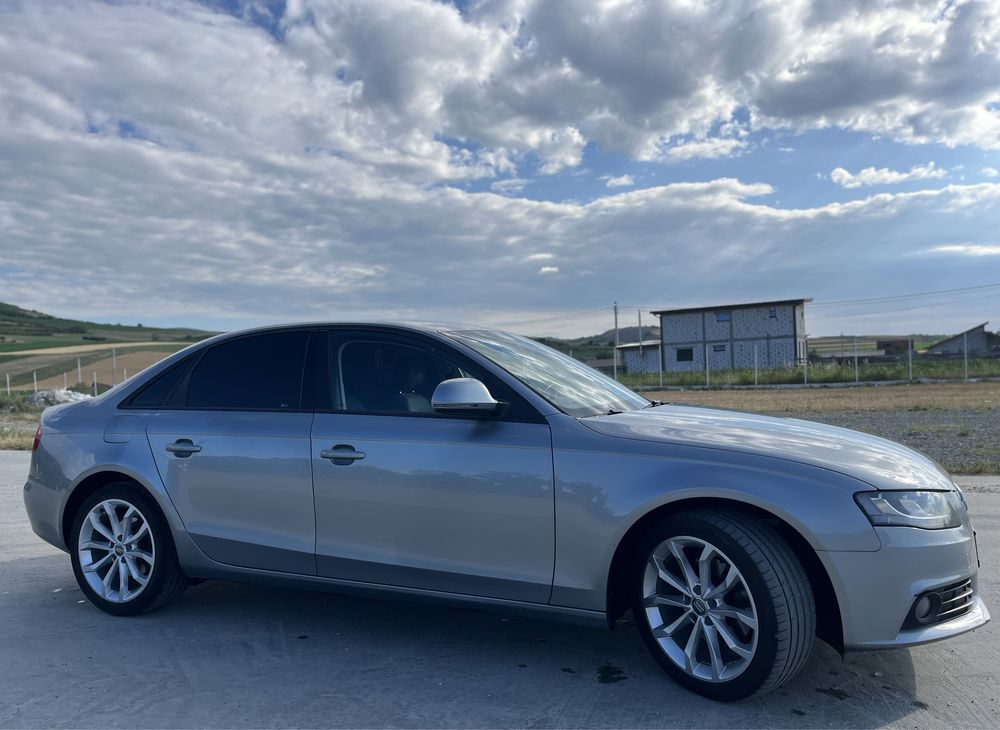 Audi A4 B8 2009 !
