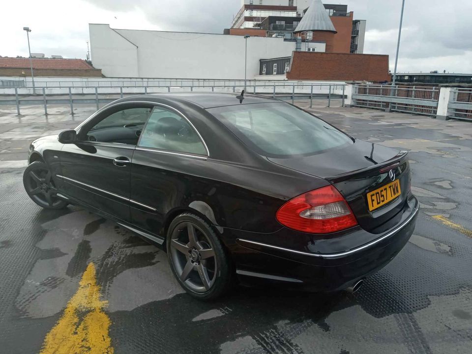 На части!!! Mercedes CLK320 CDI V6 7G TRONIC