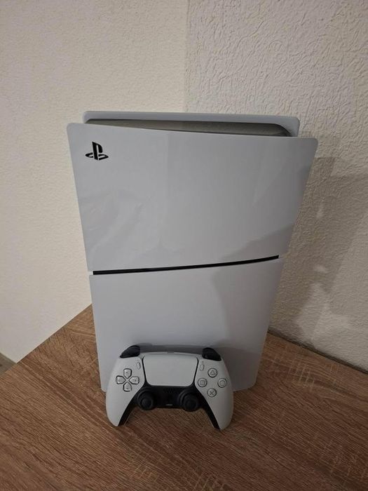 PlayStation 5 + joystick