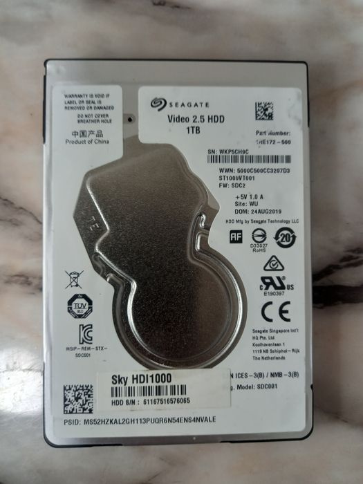 Хард диск за лаптоп DVR Seagate ST1000VT001 Video 1TB ,5400rpm,128MB