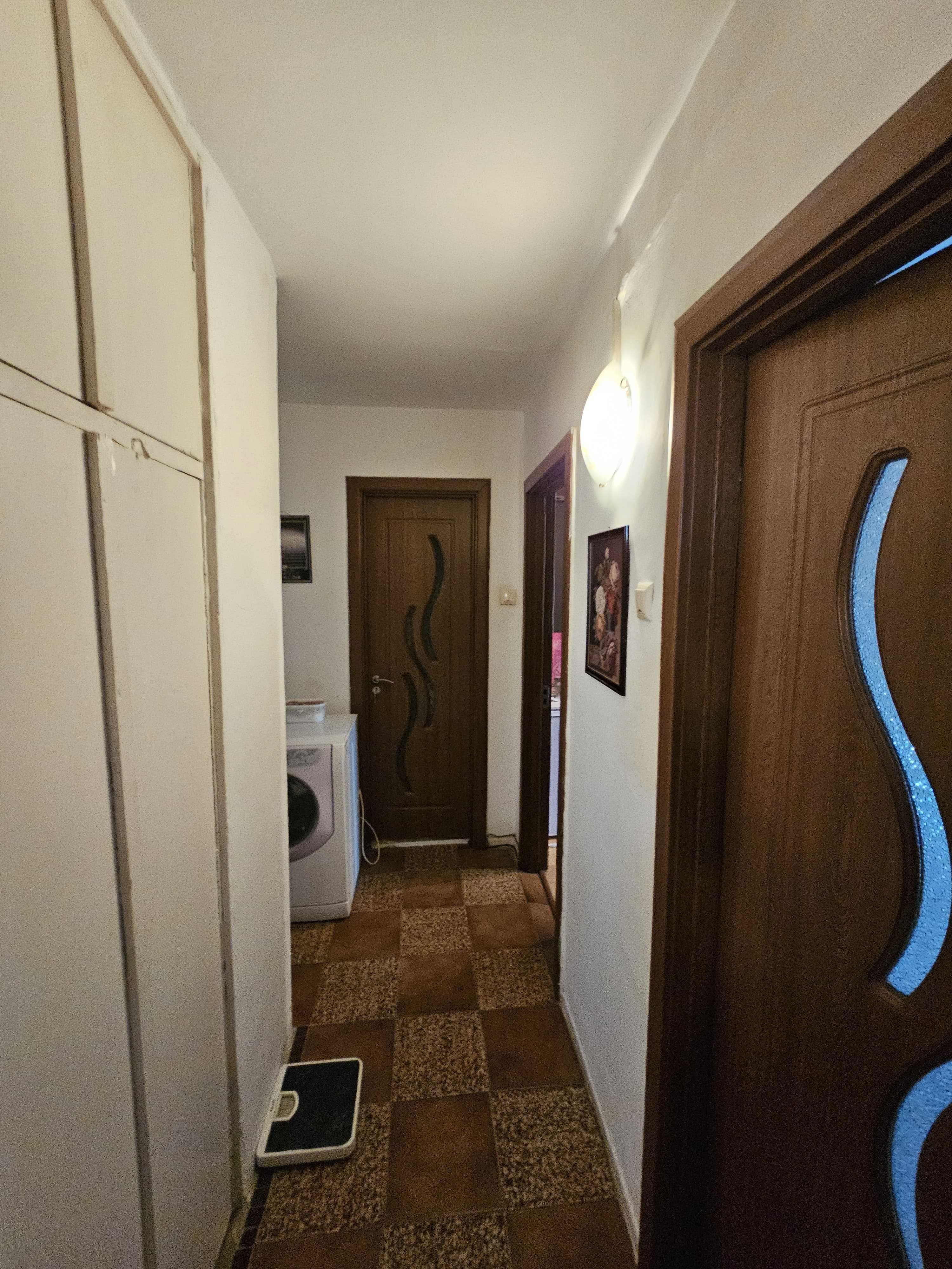 Apartament George Enescu (Amaradia, Energetic) Boxa depozitare