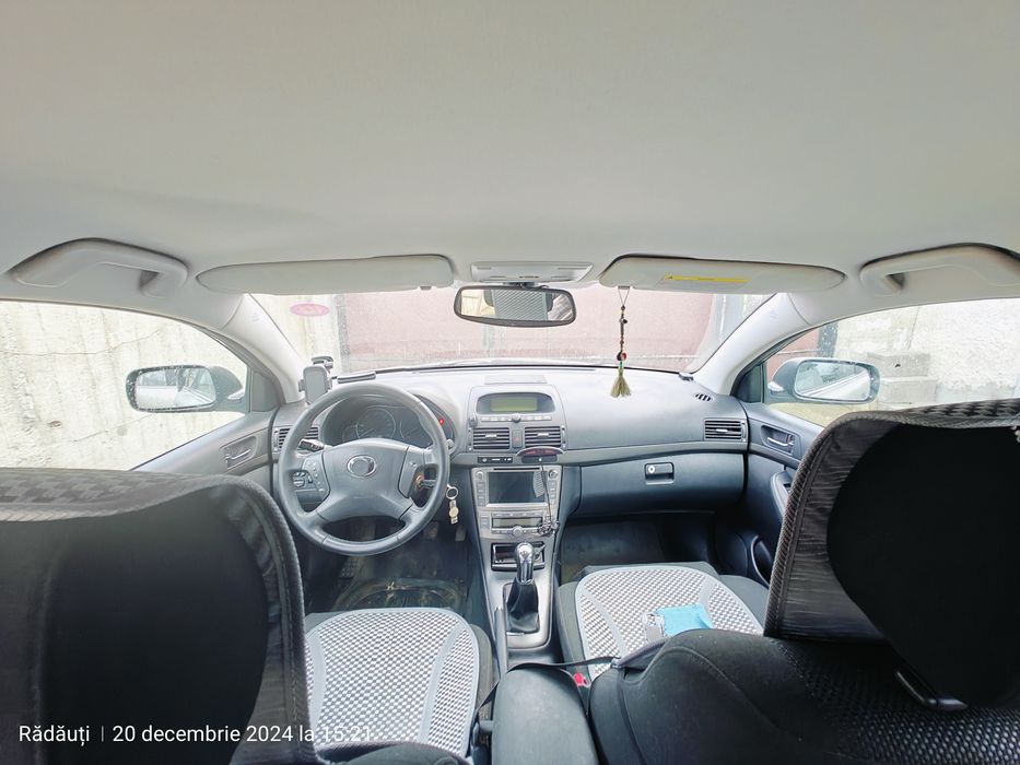 Toyota Avensis T25