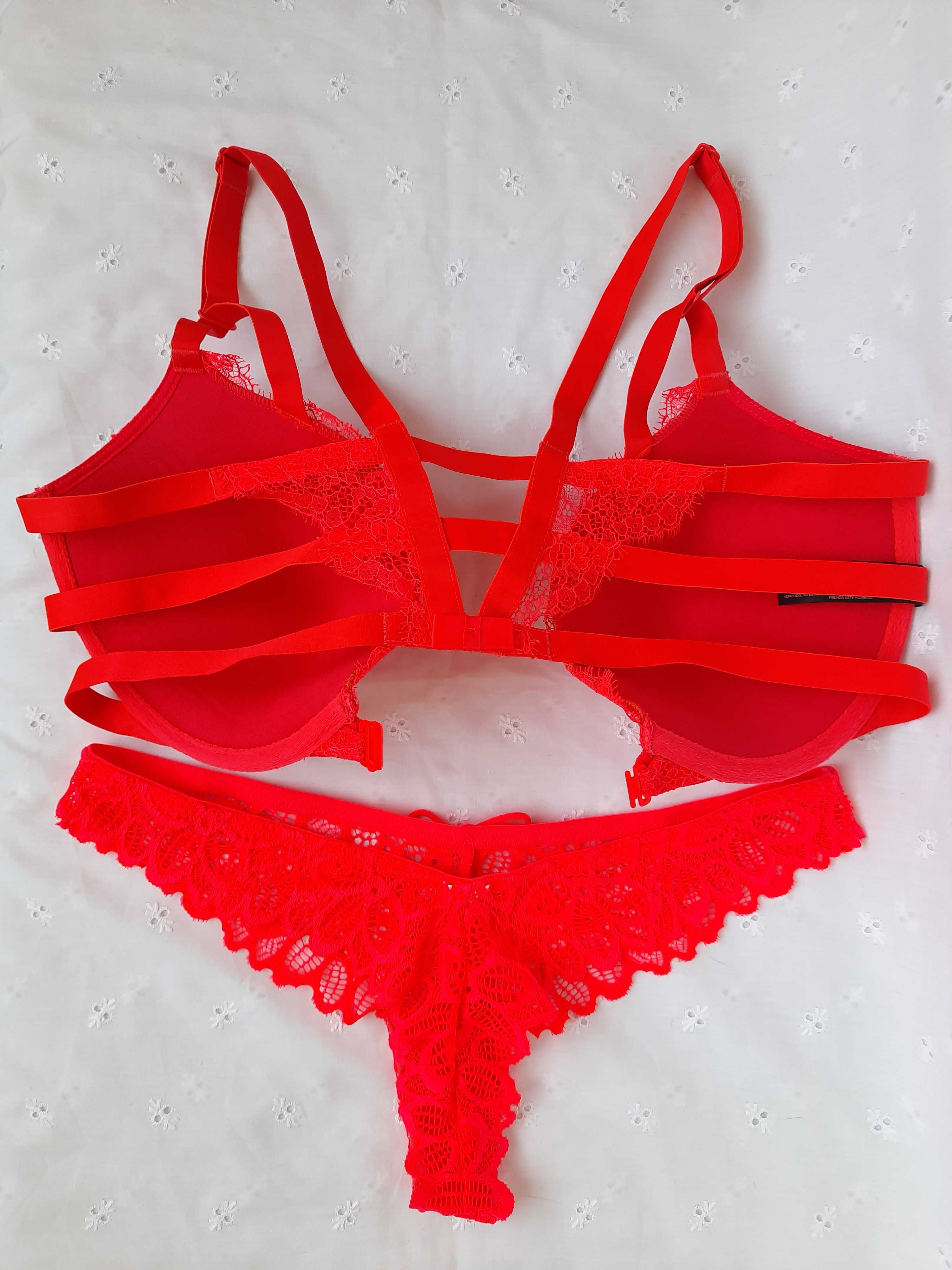 Victoria's Secret  Iined perfect  coverage сутиен и бикини