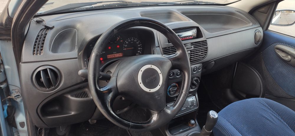 Fiat Punto 188 1.9 JTD