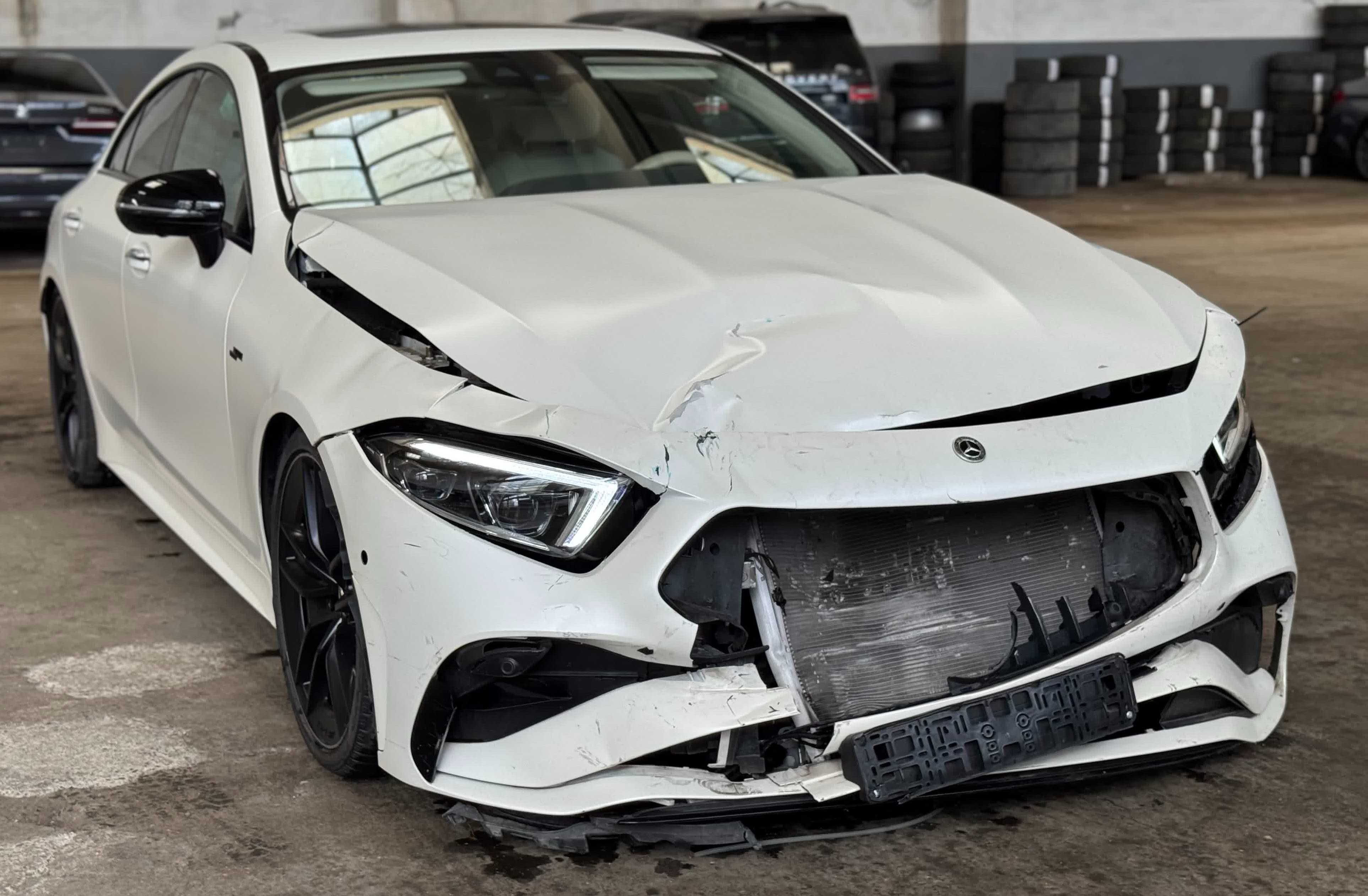 Mercedes CLS 53 AMG 4matic avariat