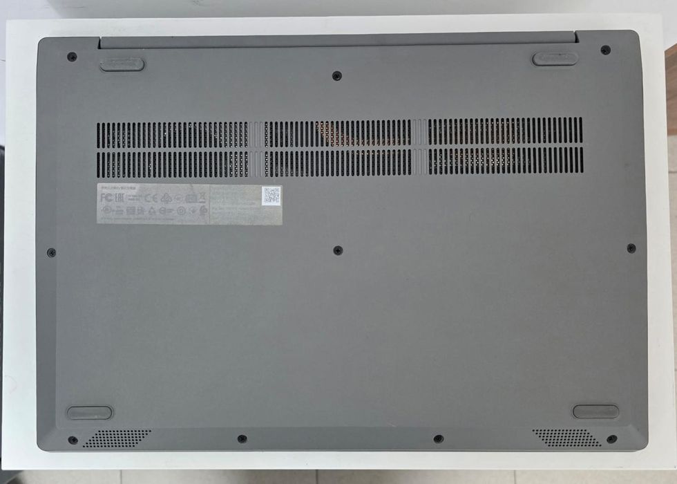 Laptop Lenovo IdeaPad S145, 8GB RAM, 256GB SSD, Intel Core -P-