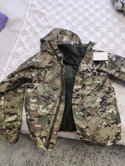 Продам ветрозащитный, водонепроницаемый костюм