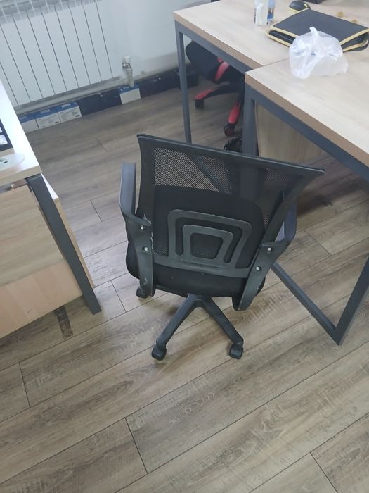 Продам кресло(кривое)