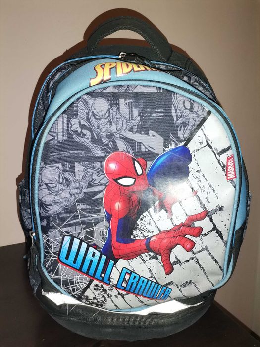 Ученическа раница - анатомична