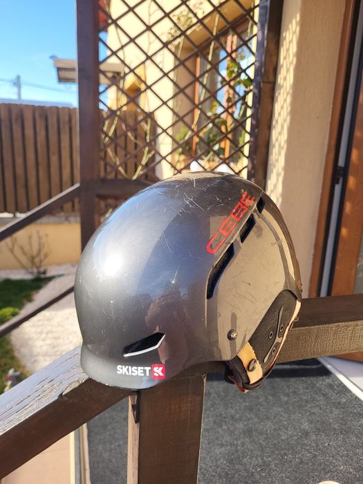 Echipament snowboard