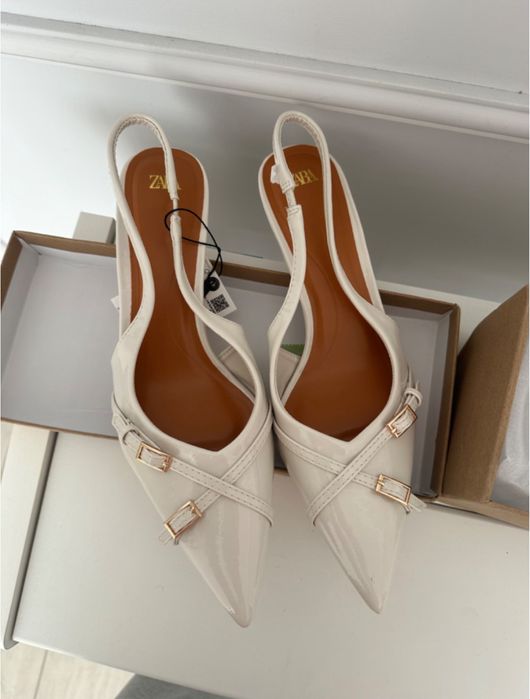 Босоножки новые zara