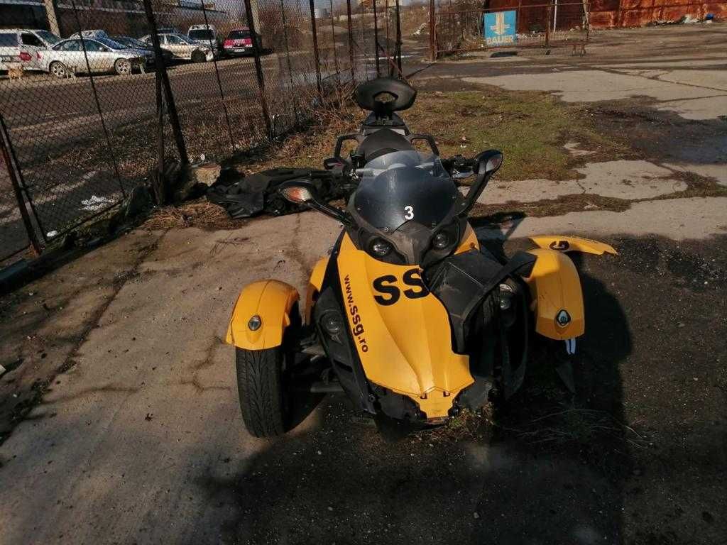 dezmembrez can am spyder motor rotax 991 din 2008