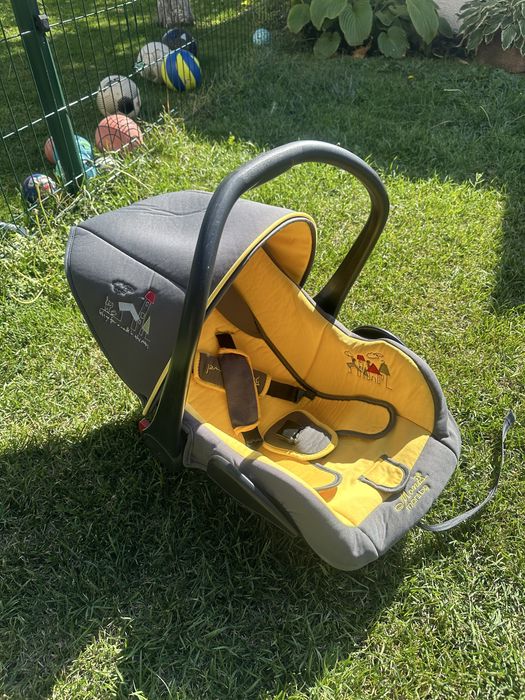 Кошче за кола Мони babytravel от 0-13 кг