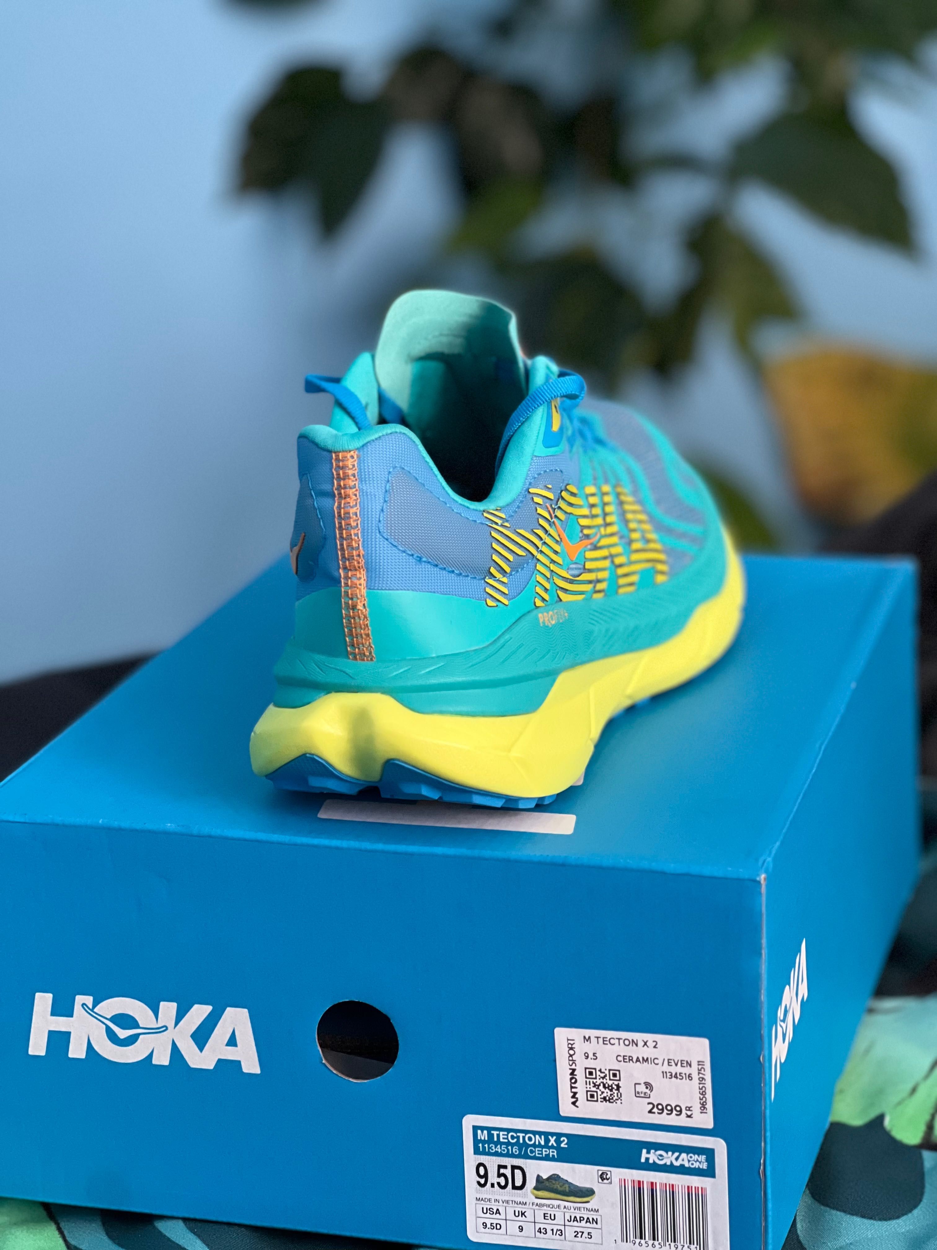 Hoka M Tecton X2