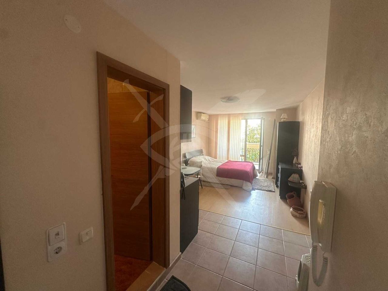 Продава се Едностаен апартамент в Свети Влас - 40 кв.м за 1650 €/кв.м - Снимка #2