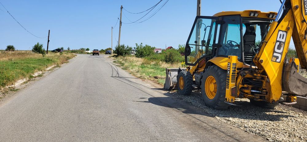 Inchiriez teren 1000mp E60 Copaceni