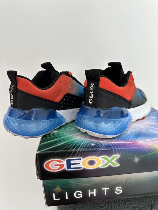 Adidasi geox Marime 29