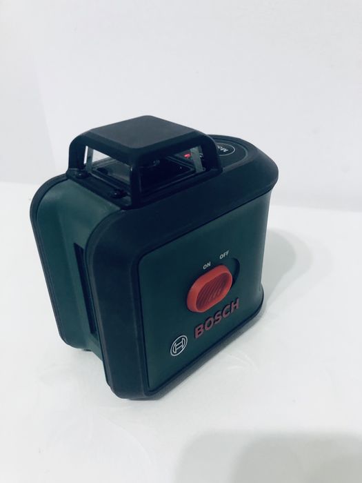 Laser bosch model universal level  360 pret 450 lei