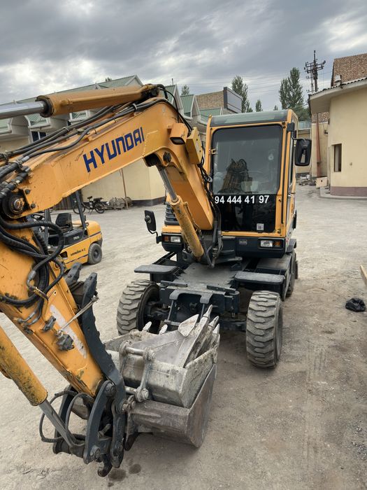 Hyundai Robex 55 W Екскаватор