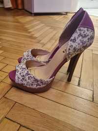Pantofi/sandale mov cu motiv floral