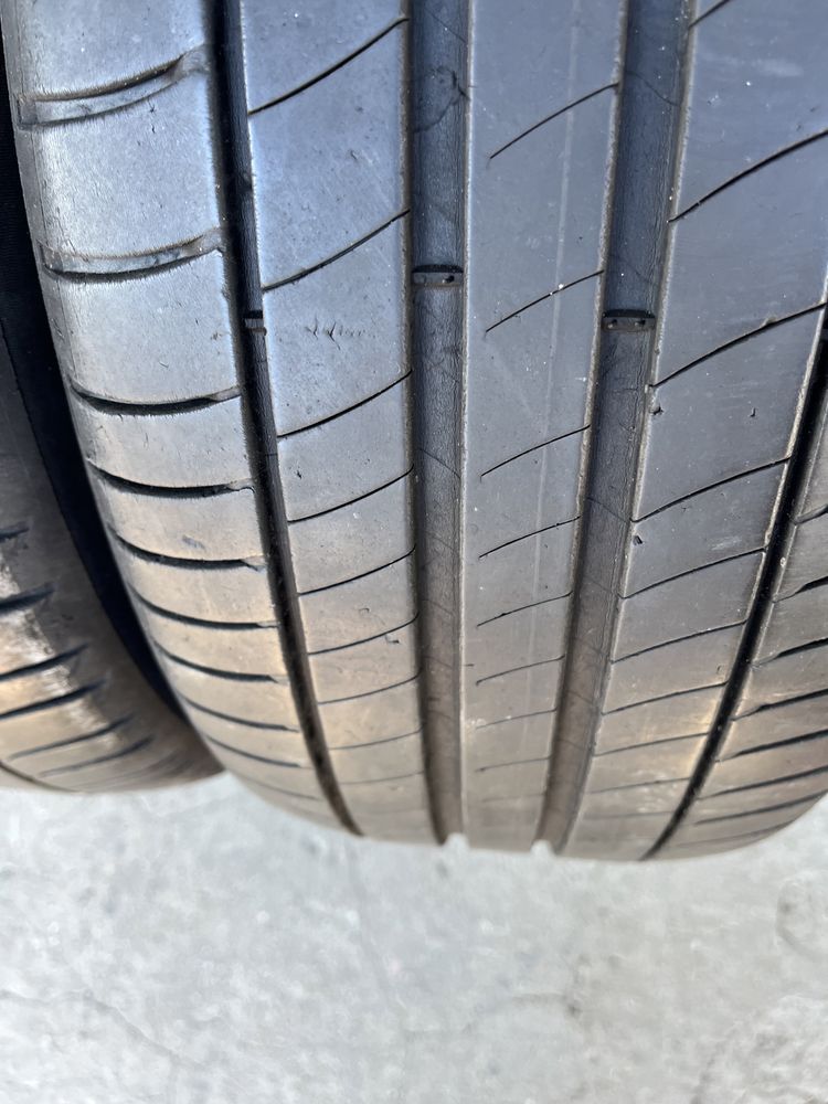 2 бр. летни гуми 215/55/18 Michelin 5,5 mm DOT 2617