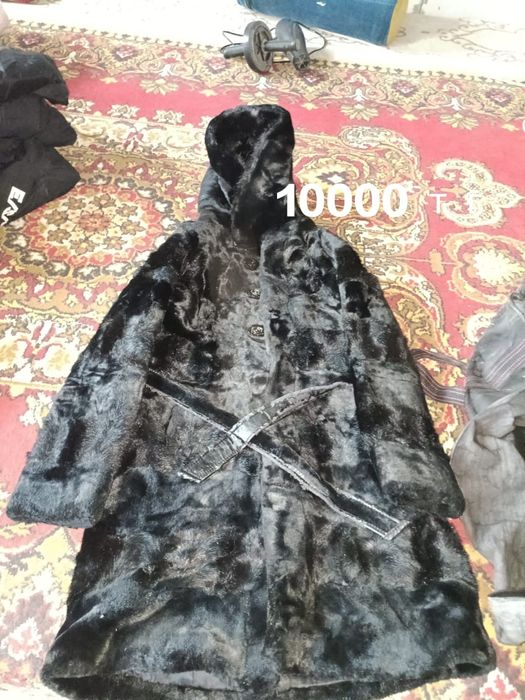 Шуба и шапка продается