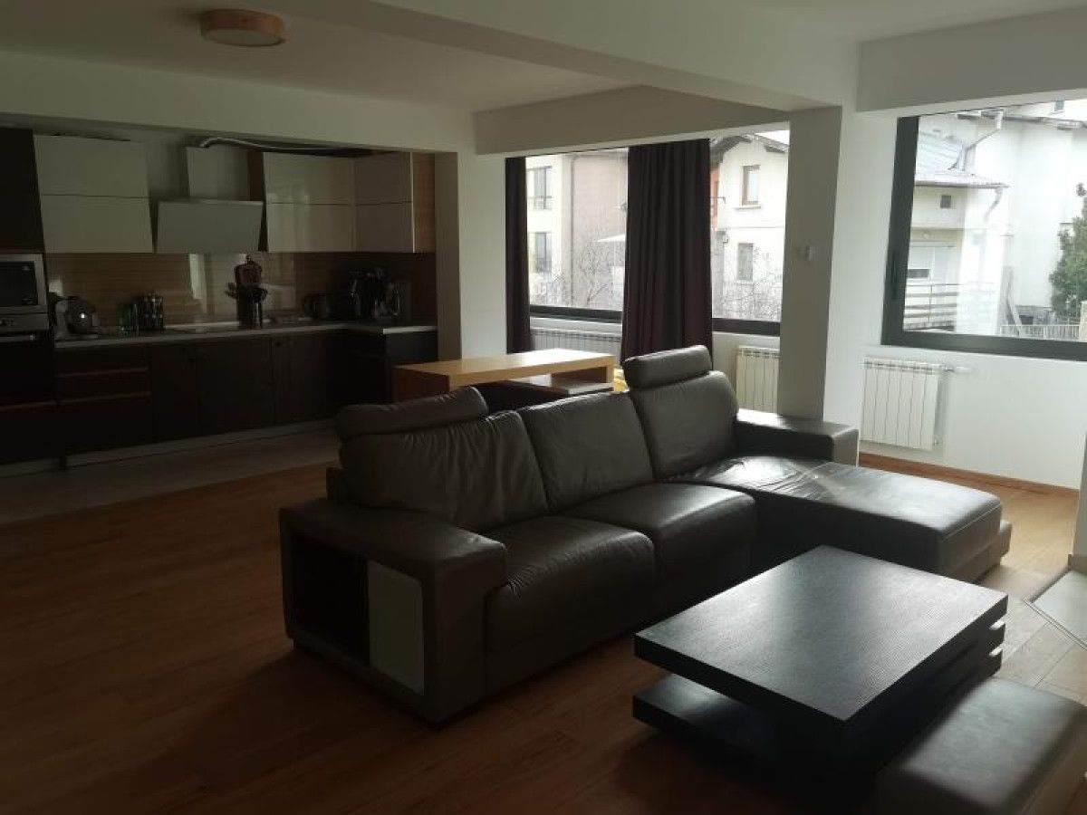 Дава се под наем Къща в София, Драгалевци - 1400 кв.м за 7000 € - Снимка #8