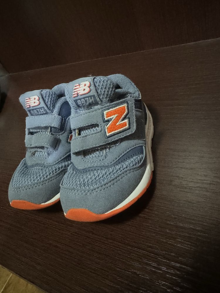 Кроссовки new balance