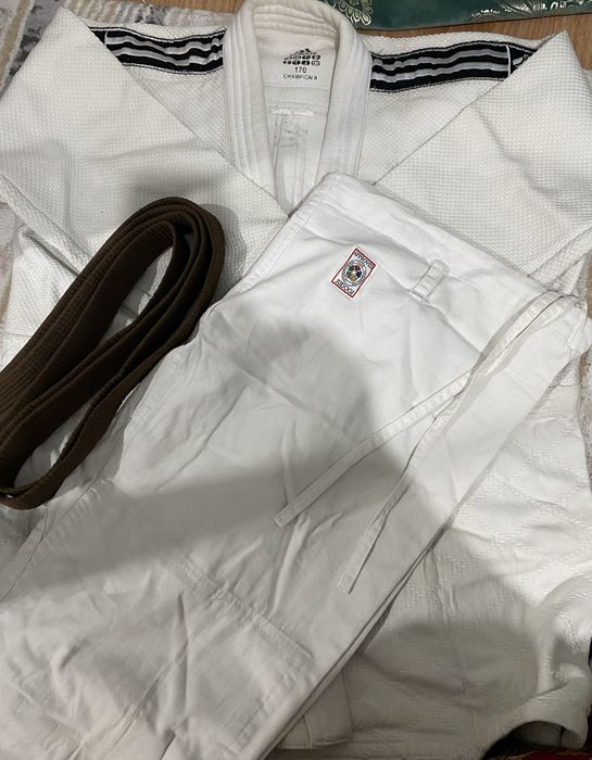 Кимоно для дзюдо Adidas Champion2