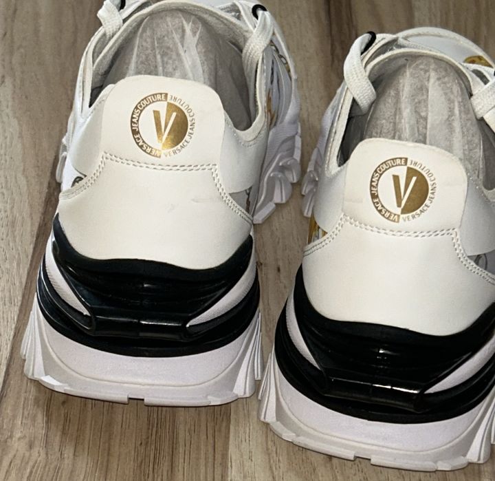 Adidasi versace jeans couture noi nouti