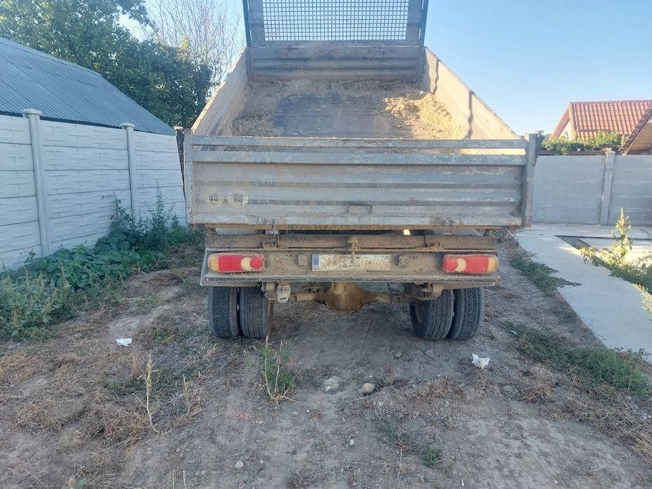 Ford Transit carosata