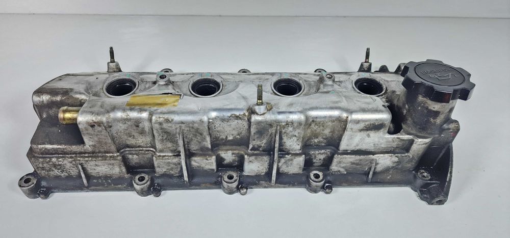 Капак Клапани Тойота Рав4 2.0 Д4Д Toyota Rav4 2.0 D4D 2000 - 2005