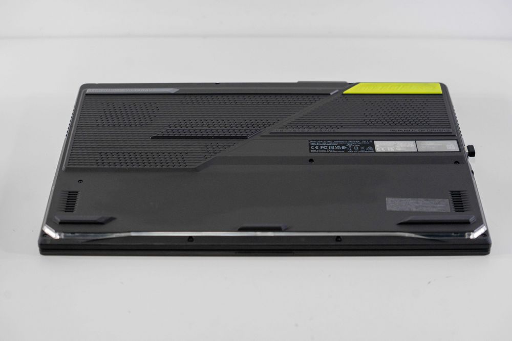 Laptop gaming Asus ROG G713 Ryzen7 6800HS 17 inch 144Hz